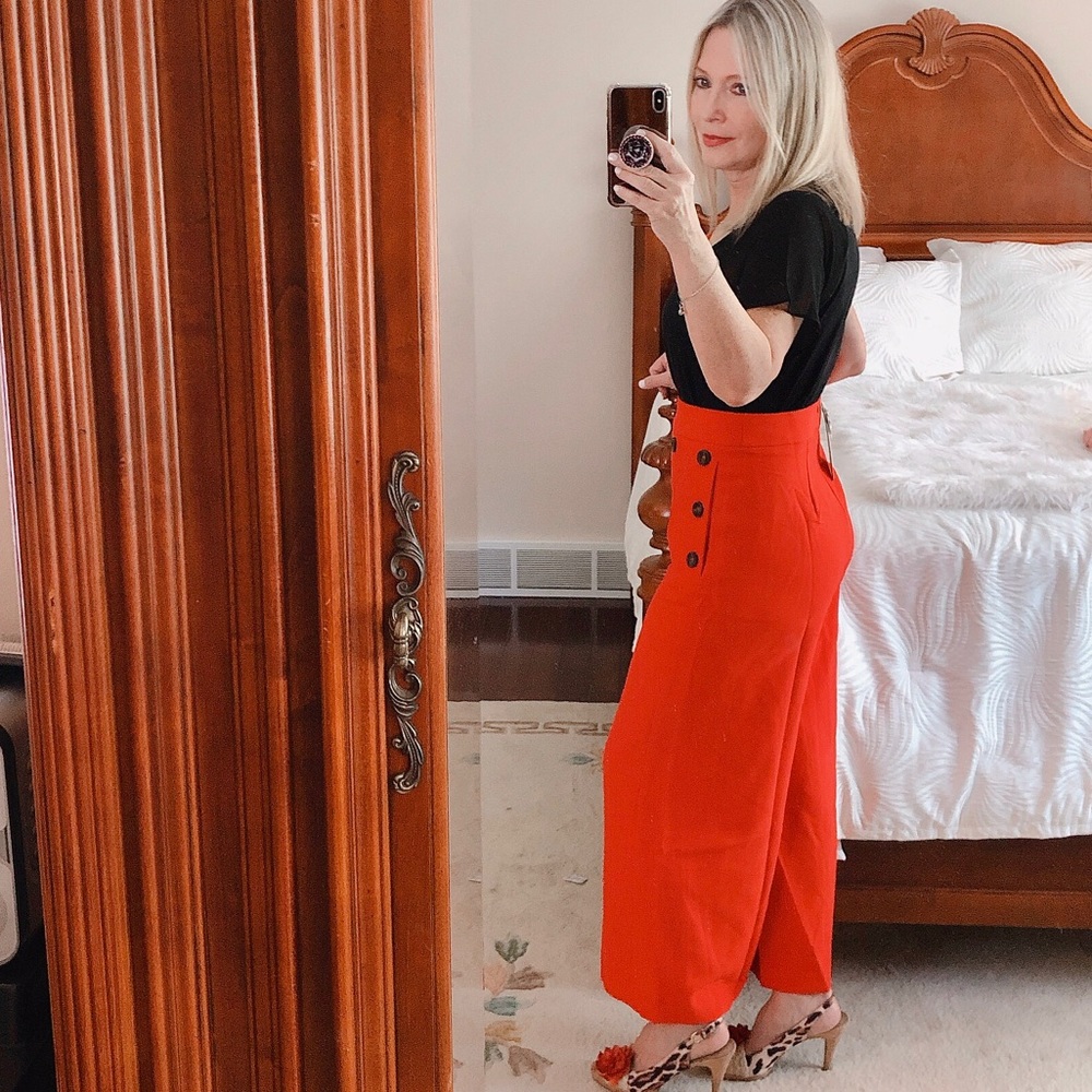 DO + BE flame red high waisted flared pants - Picture 3 of 8